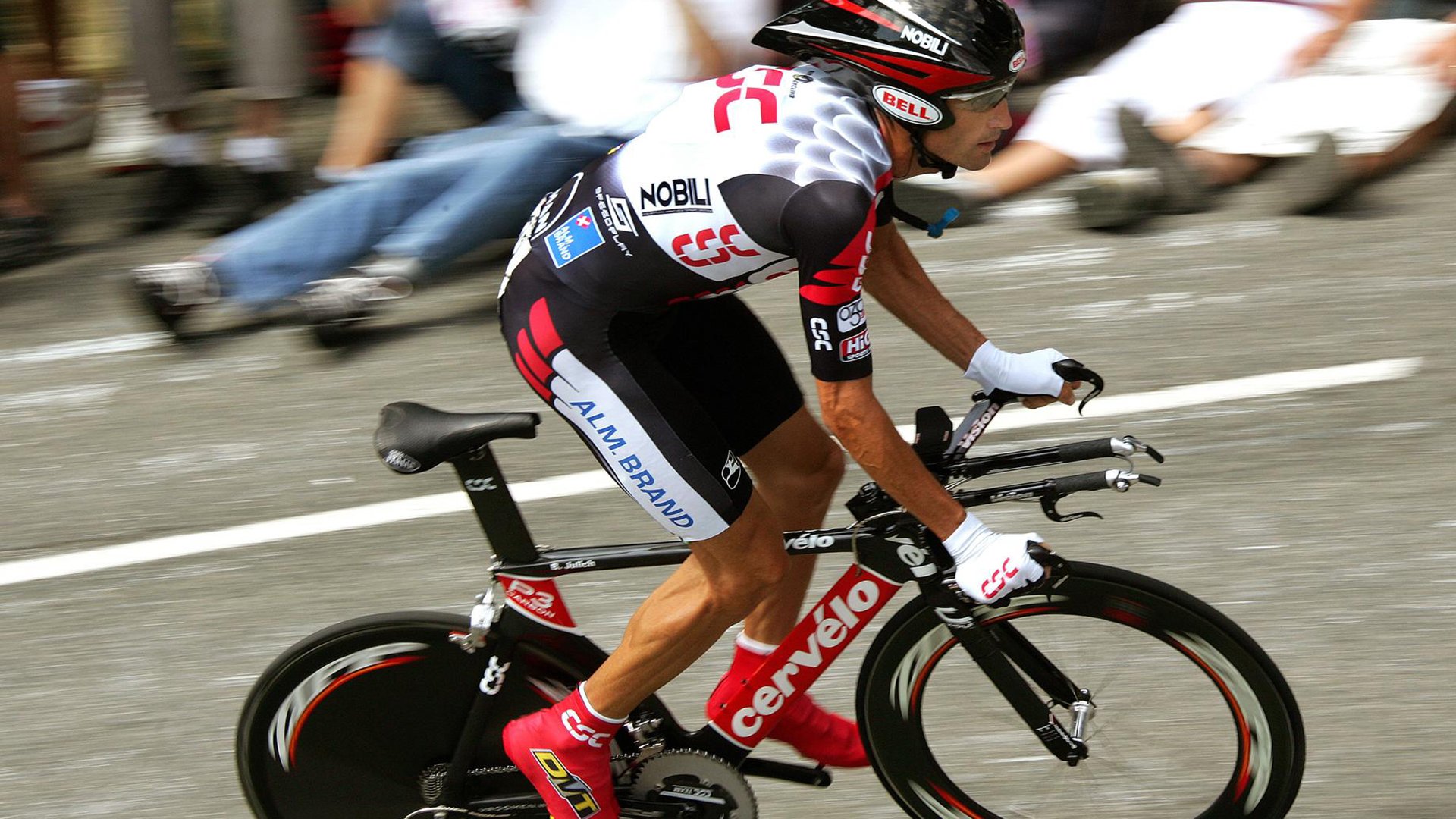 爱游戏平台-倪闽景谈教育：点燃孩子的热情，才是根本，倪闽景简历