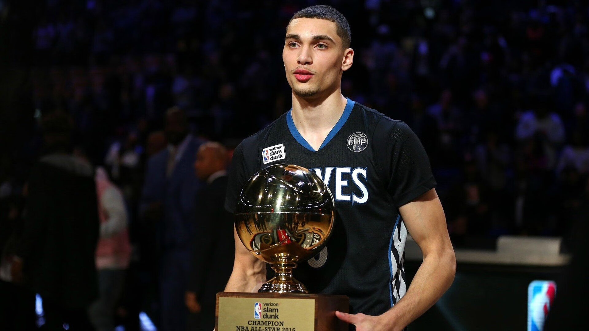 AYX体育官网-勇士队目标三连冠，信心满满，勇士队的